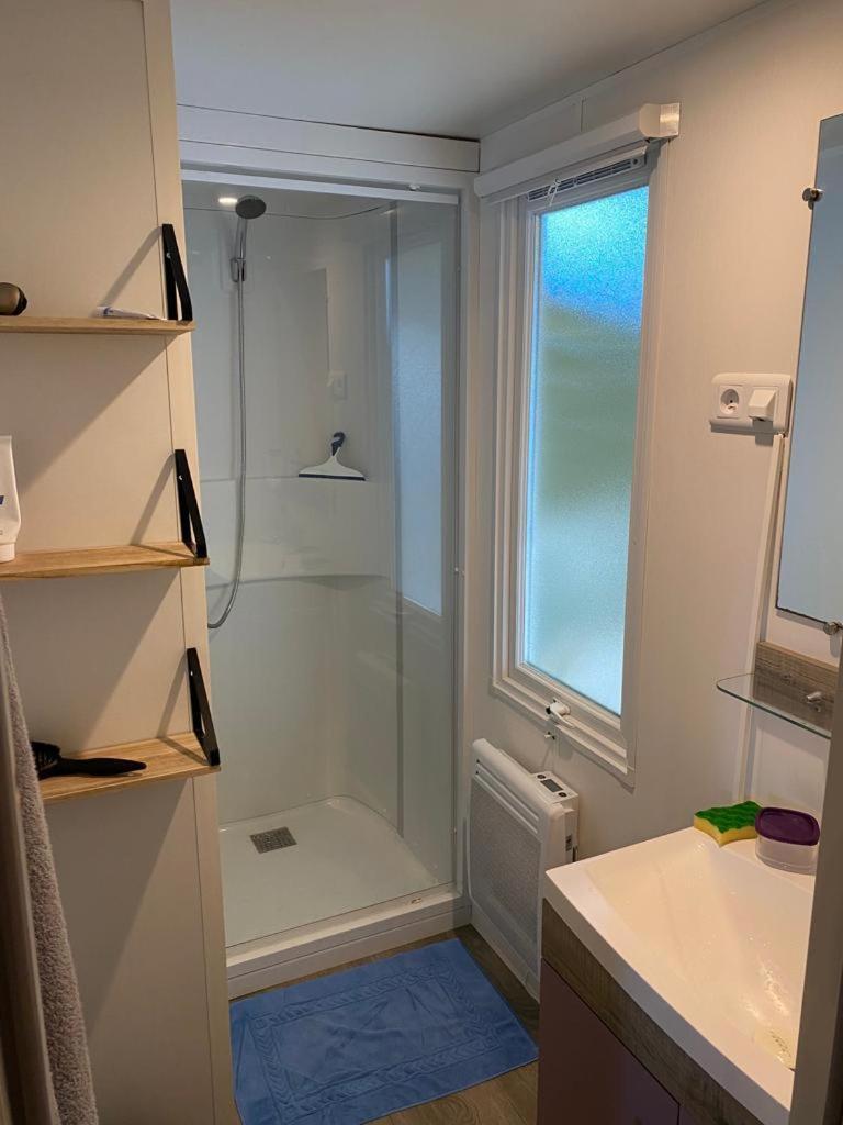 Campsite Mobil-home Confort Dans Impasse Boisee *